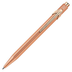 Шариковая ручка Caran d`Ache  Office Brute Rose